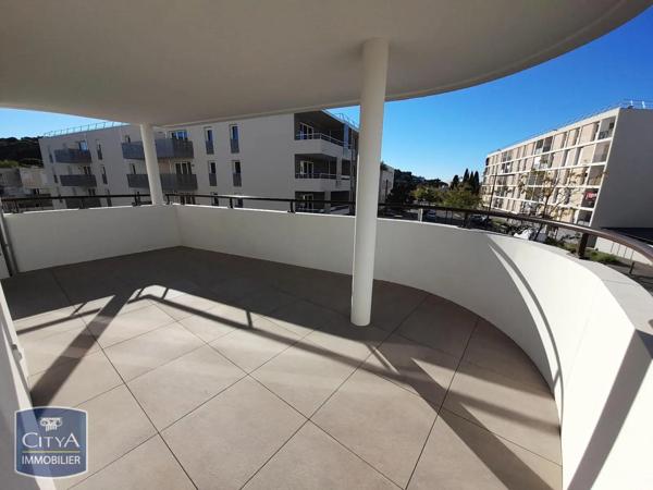 Appartement à louer 3 pièces 75.24m²