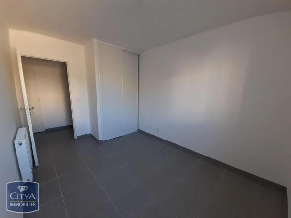 Appartement à louer 3 pièces 75.24m²