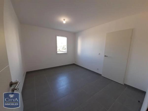 Appartement à louer 3 pièces 75.24m²