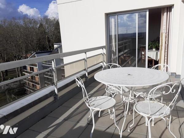 ABBEVILLE, appartement avec terrasse en centre ville
