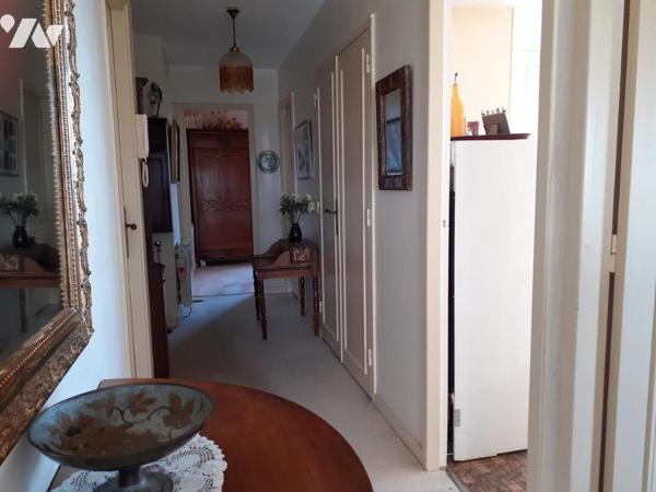 ABBEVILLE, appartement avec terrasse en centre ville