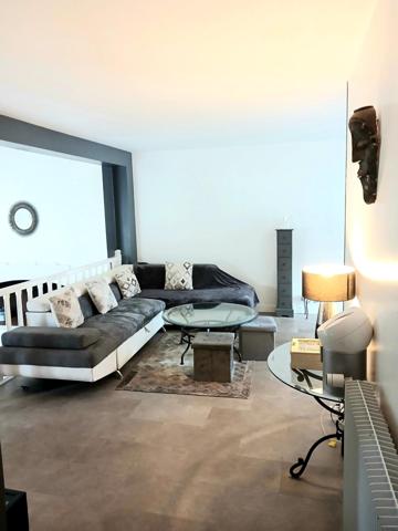 Maison à BONDY, 93140 - 5 pièces 165m²