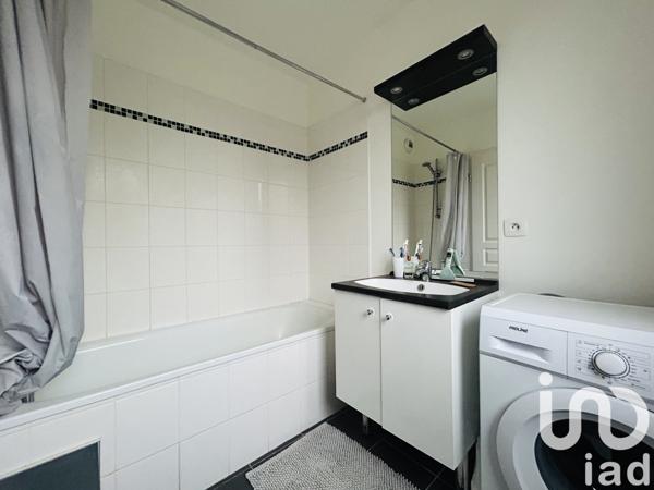 Appartement 2 pièces de 44 m² à Lille (59000)