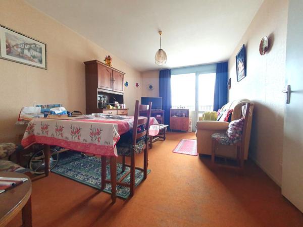 T2 VENDU LOUE avec place de parking privative - NOUVELLE MADELEINE