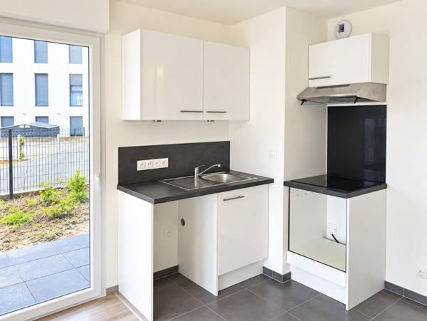 Appartement Saint-Léger-du-Bourg-Denis 41.7 m²
