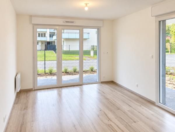 Appartement Saint-Léger-du-Bourg-Denis 41.7 m²