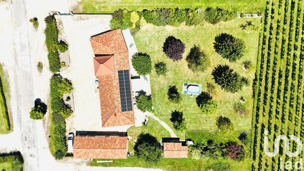 Maison traditionnelle 8 pièces de 264 m² à Pescadoires (46220)