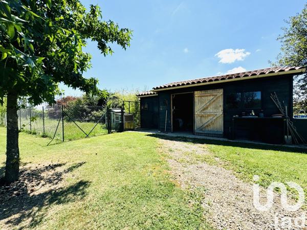 Maison traditionnelle 8 pièces de 264 m² à Pescadoires (46220)