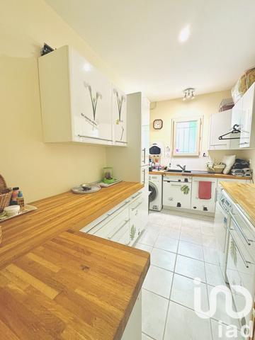 Maison traditionnelle 8 pièces de 264 m² à Pescadoires (46220)