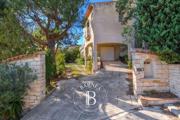 Sausset-les-Pins, Villa 7 Chambres -  240 m² à vendre