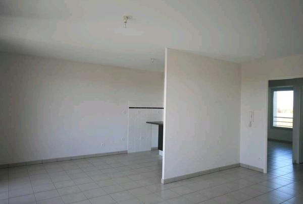 Appartement Blagnac loué 3 pièce(s) 59.62 m2 avec terrasse