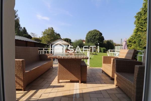 A Doullens maison avec jardin.