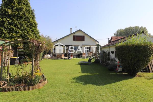 A Doullens maison avec jardin.