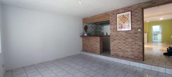 Maison Mericourt 10 pièce(s) 261 m2