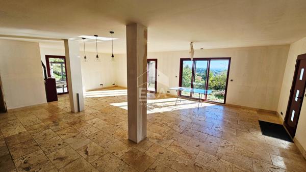 Maison à finir Tourrettes sur Loup !