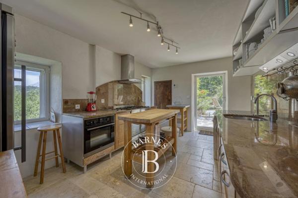 Sault, Propriété  820 m² à vendre