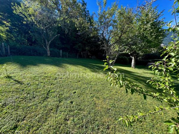 Maison familiale avec potentiel et vue dégagée à Faverges (74210)