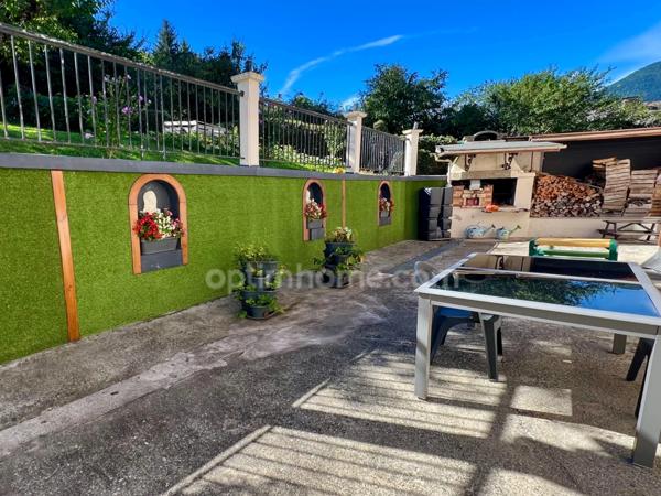 Maison familiale avec potentiel et vue dégagée à Faverges (74210)