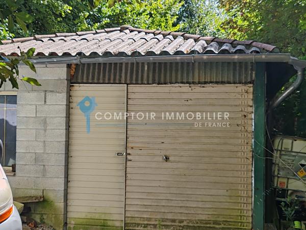 Garage
                                                                                                                                                
                                                                                                                                                
                                                                                                                                                                                                                                                                                                                        70  m²
