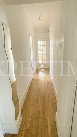 Nanterre (92000) Nanterre centre ville T3 de 56m2 4ème étage entre place du marché et La Boule