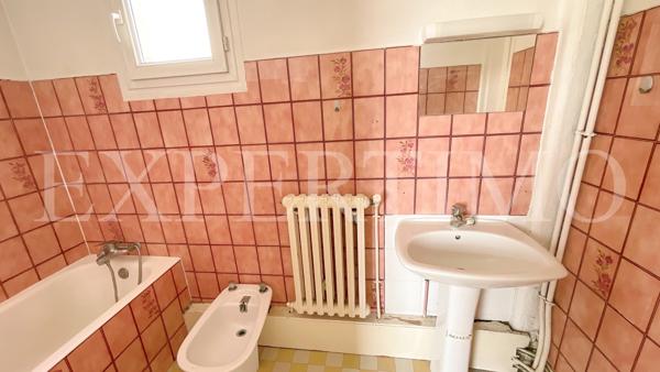 Nanterre (92000) Nanterre centre ville T3 de 56m2 4ème étage entre place du marché et La Boule