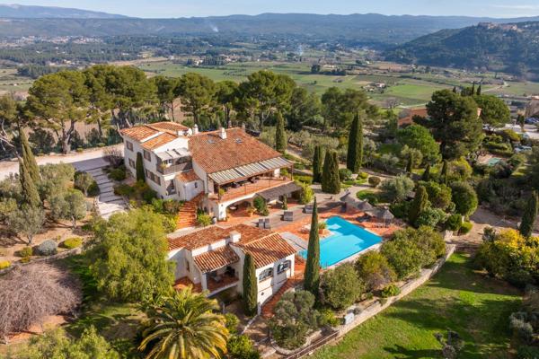 Vente Maison de luxe La Cadière-d'Azur 15 Pièces 563 m²