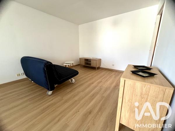 Location appartement 2 pièces 44 m² Compiègne