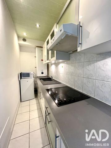 Location appartement 2 pièces 44 m² Compiègne