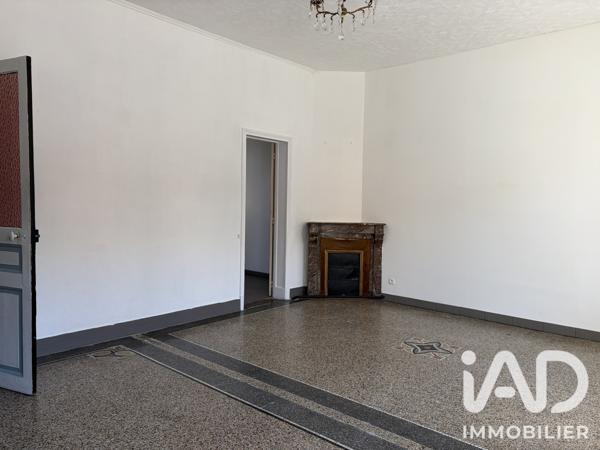 Maison à vendre 5 pièces 132 m² Villers-Faucon