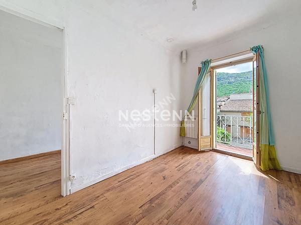 A vendre maison de village Laragne Monteglin 4 pièce(s) 64 m2