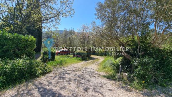Villa
                                                                                                                                                                                                                                                                                                                        5 pièce(s)                                                                                                                                                                                                          3 chambre(s)                                                                                                                                                                                                          120  m²