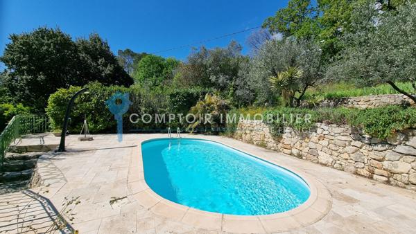 Villa
                                                                                                                                                                                                                                                                                                                        5 pièce(s)                                                                                                                                                                                                          3 chambre(s)                                                                                                                                                                                                          120  m²