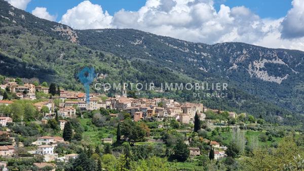 Villa
                                                                                                                                                                                                                                                                                                                        5 pièce(s)                                                                                                                                                                                                          3 chambre(s)                                                                                                                                                                                                          120  m²