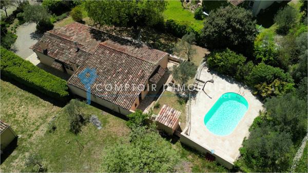Villa
                                                                                                                                                                                                                                                                                                                        5 pièce(s)                                                                                                                                                                                                          3 chambre(s)                                                                                                                                                                                                          120  m²