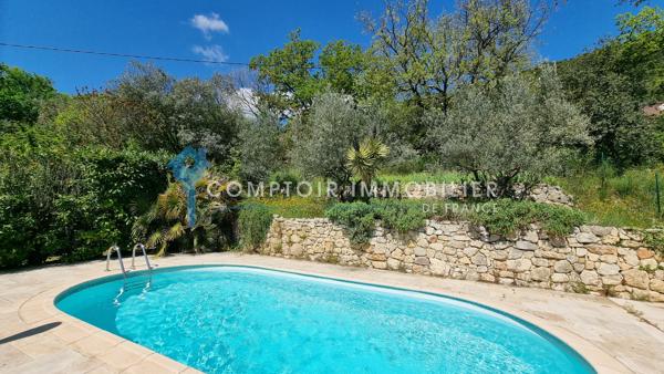 Villa
                                                                                                                                                                                                                                                                                                                        5 pièce(s)                                                                                                                                                                                                          3 chambre(s)                                                                                                                                                                                                          120  m²