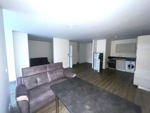 Appartement Villefranche De Rouergue 3 pièce(s) 75 m2