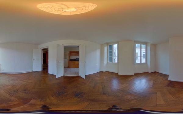 Appartement à vendre    2 pièces • 77,48 m2 Nay