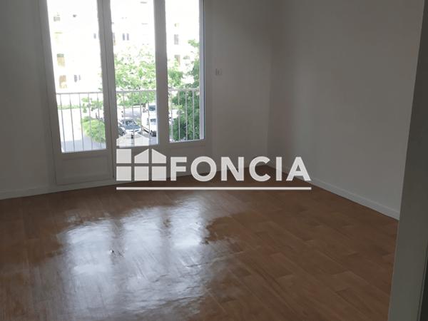 Location Studio 33.06 m² - 8 RUE DU PERIGORD Brest 29200