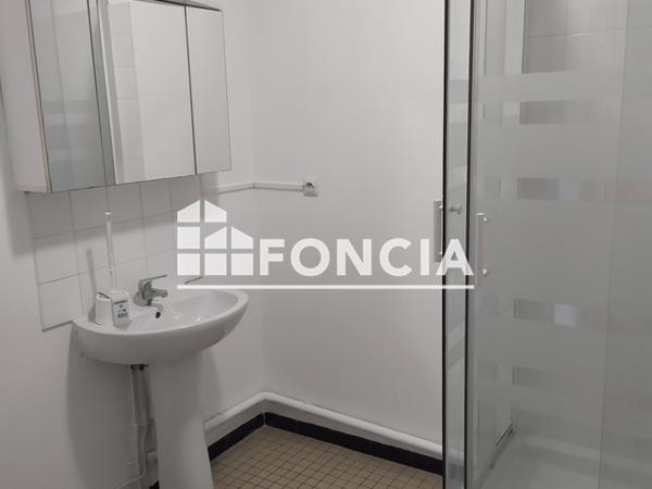 Location Studio 33.06 m² - 8 RUE DU PERIGORD Brest 29200
