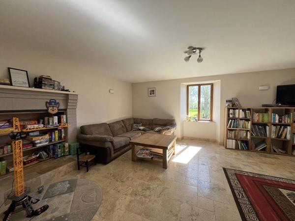 Maison à vendre |  Saint-Martial-sur-Isop |  5 pièces | 186,7 m²