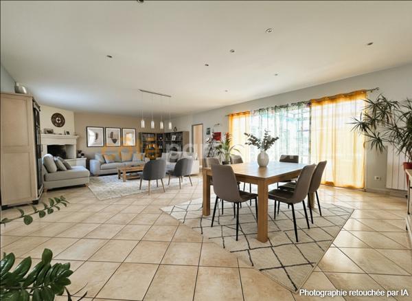 Vente Maison202 m² - 5 Pièces - LA TREMBLADE (17390)