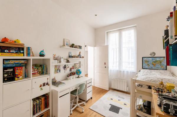 Appartement Paris 3 e - FAUBOURG SAINT-MARTIN