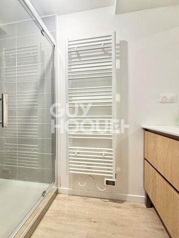 Appartement T3 duplex rénové avec terrasse sur ORTHEZ