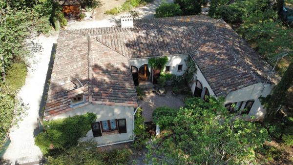 Tourettes-Fayence : Villa + studio indépendant.