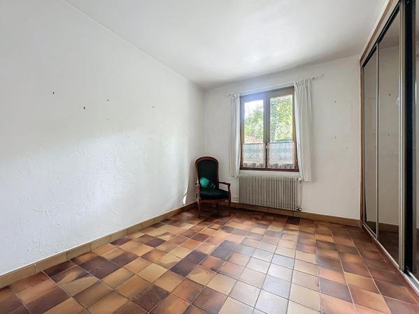 Tourettes-Fayence : Villa + studio indépendant.