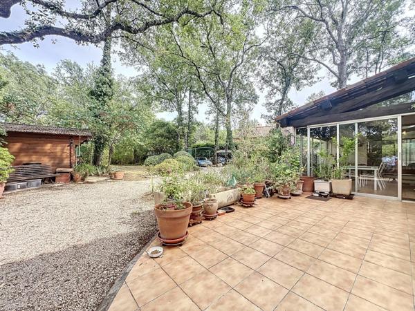 Tourettes-Fayence : Villa + studio indépendant.