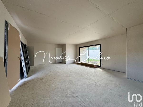 Maison 4 pièces de 106 m² à Aubignan (84810)