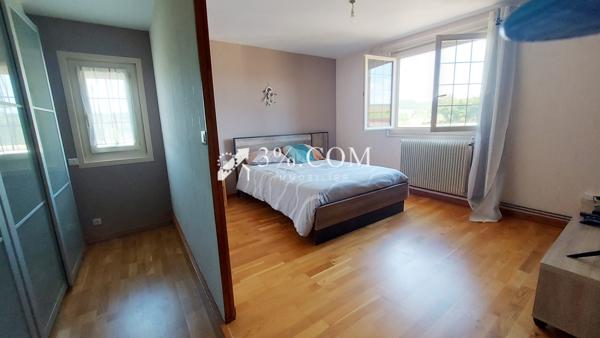 Maison 6 pièce(s) 3 chambre(s) 126.88 m²