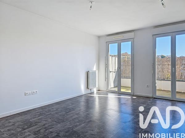 Appartement à vendre 3 pièces 55 m² Corbeil-Essonnes