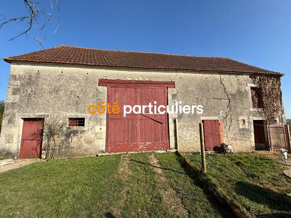 Vente Maison80 m² - 3 Pièces - SAINT PIERRE LES ETIEUX (18210)